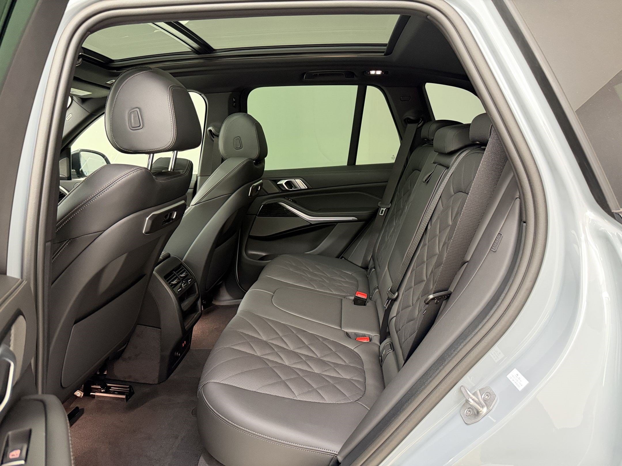 New 2026 BMW X5 sDrive40i w/ M Sport Package RWD image 23