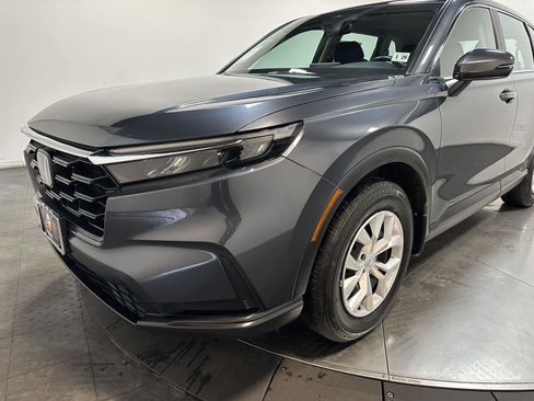 Used 2024 Honda CR-V LX image 7