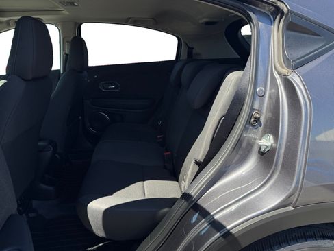 Certified 2022 Honda HR-V EX image 16