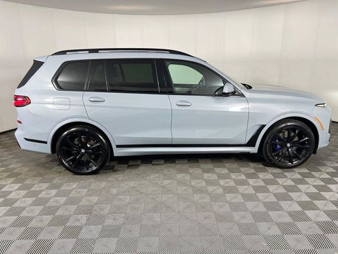Used 2023 BMW X7 xDrive40i w/ Executive Package AWD/4WD image 3