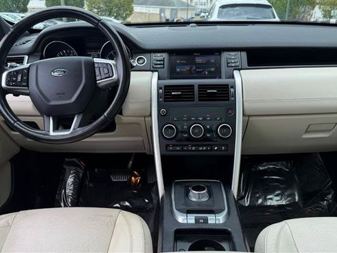 Used 2016 Land Rover Discovery Sport HSE Luxury AWD/4WD image 27