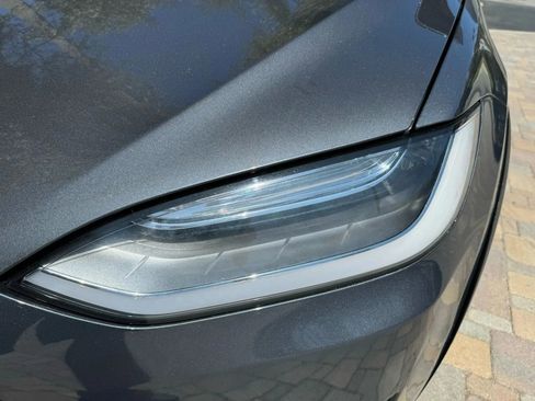 Used 2017 Tesla Model X 75D image 38