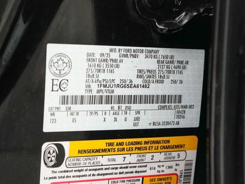 Certified 2025 Ford Expedition Tremor AWD/4WD image 44