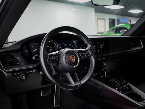 Used 2024 Porsche 911 Carrera image 16