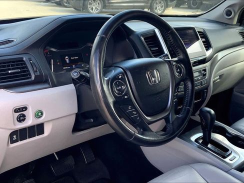 Used 2018 Honda Pilot EX-L image 18