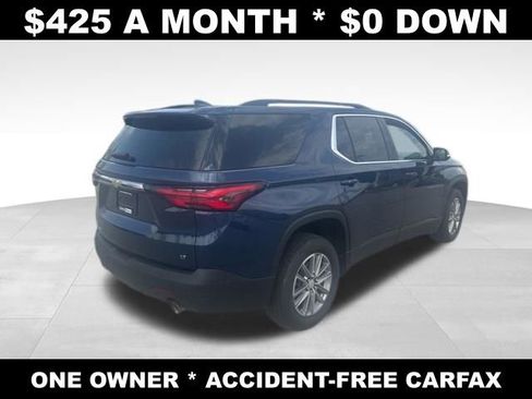 Used 2023 Chevrolet Traverse LT image 4