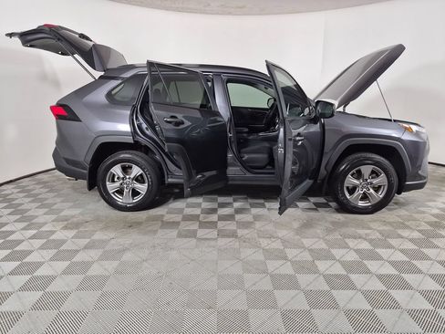 Used 2024 Toyota RAV4 LE AWD/4WD image 9