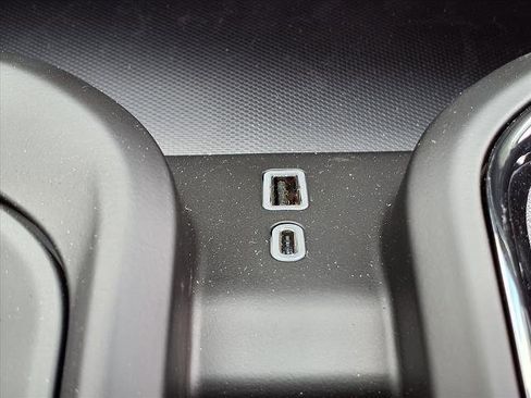 New 2026 GMC Sierra 1500 AT4 w/ AT4 Premium Package image 9