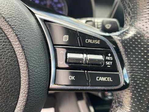Used 2020 Kia Forte GT-Line w/ GT-Line Premium Package FWD image 24