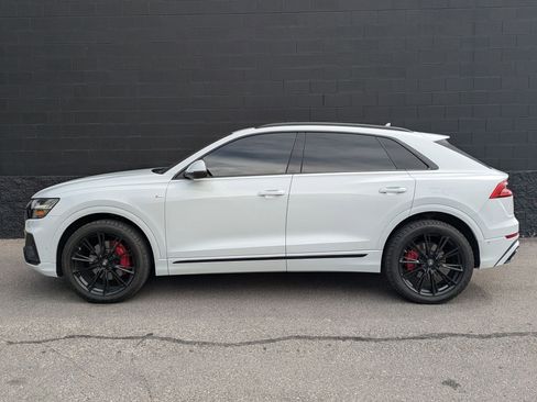 Used 2022 Audi Q8 Prestige AWD/4WD image 8