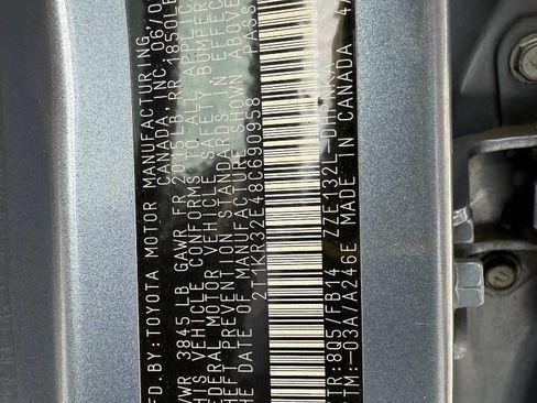 Used 2008 Toyota Matrix XR image 18