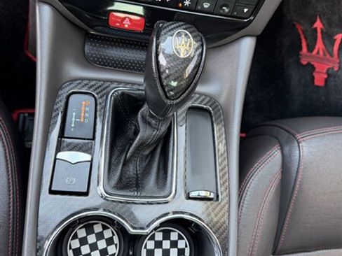 Used 2012 Maserati GranTurismo MC image 36