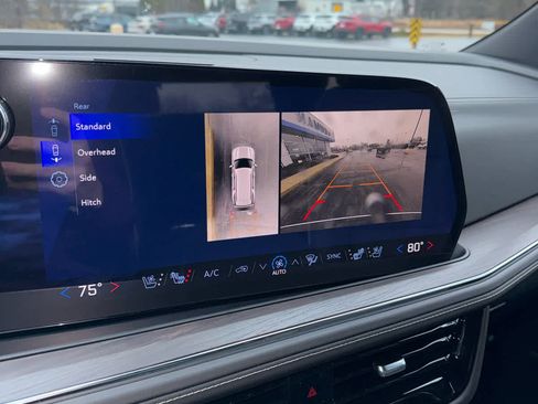 New 2026 Chevrolet Tahoe Premier w/ Sun And Tow Package AWD/4WD image 16