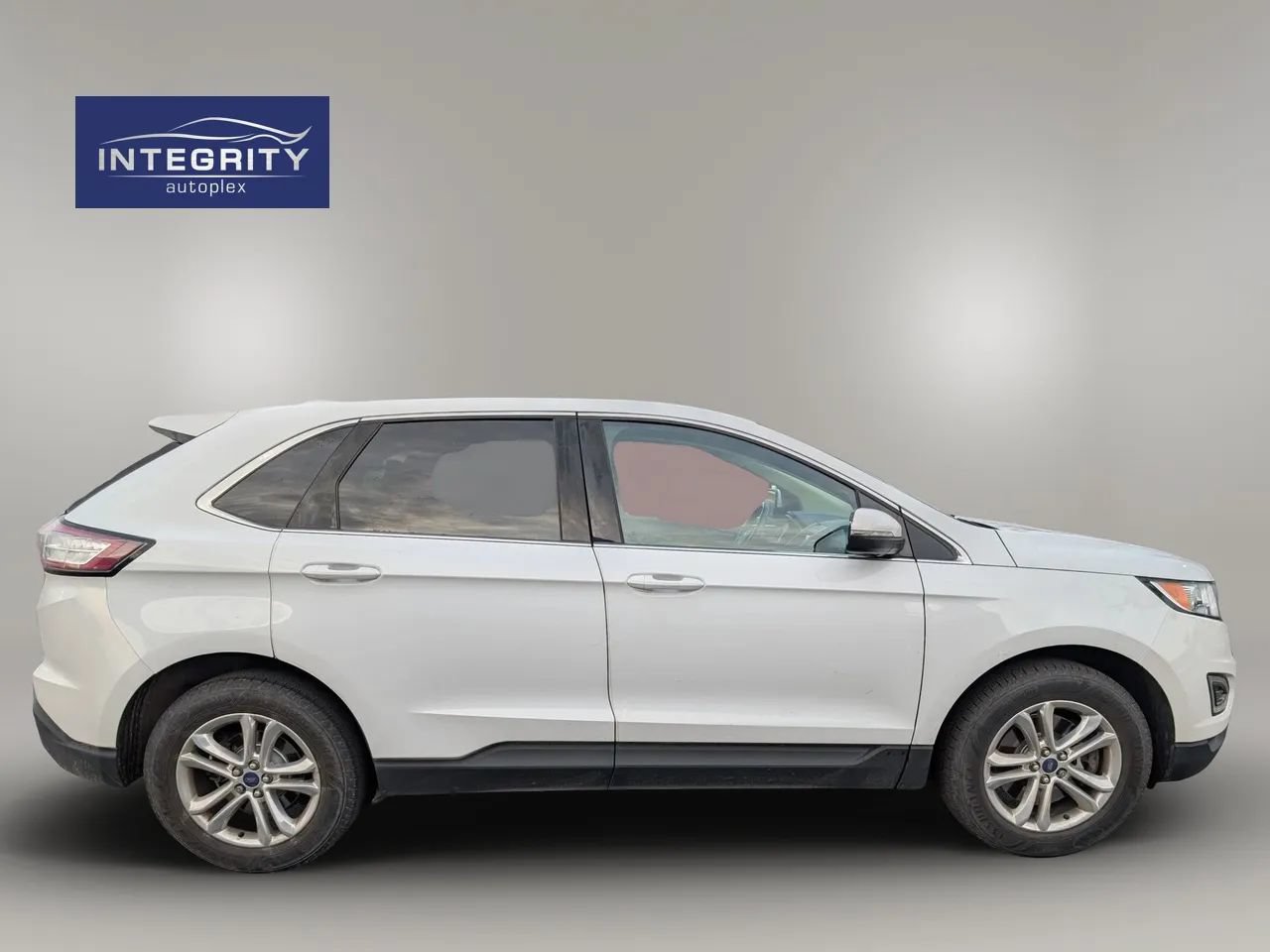 Used 2016 Ford Edge SEL w/ Equipment Group 201A AWD/4WD image 6