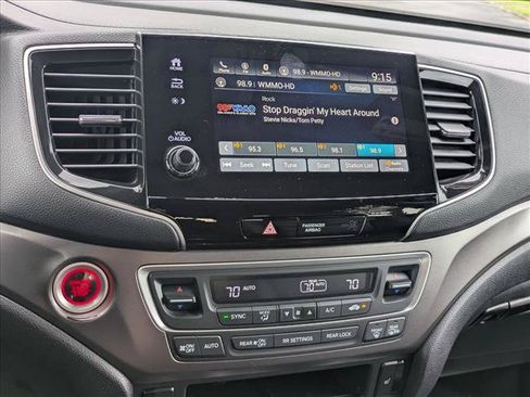 Used 2021 Honda Pilot Special Edition image 14
