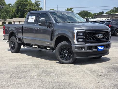 New 2026 Ford F250 XLT w/ XLT Premium Package AWD/4WD image 2