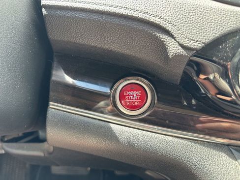 Used 2016 Honda CR-V EX-L image 26