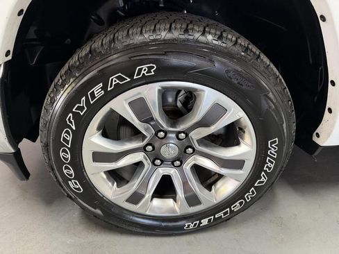 Used 2023 RAM 1500 Limited AWD/4WD image 33