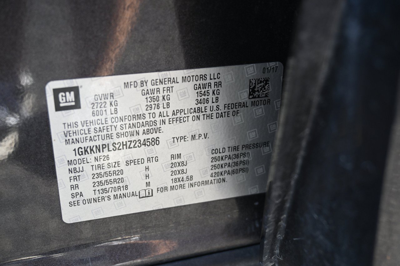 Used 2017 GMC Acadia Denali FWD image 28