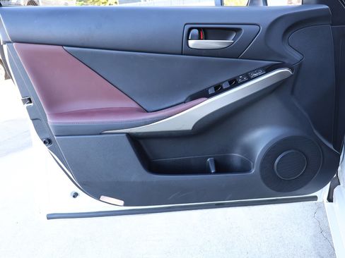 Used 2017 Lexus IS 200t image 36