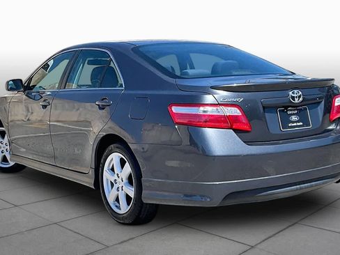 Used 2009 Toyota Camry SE FWD image 5