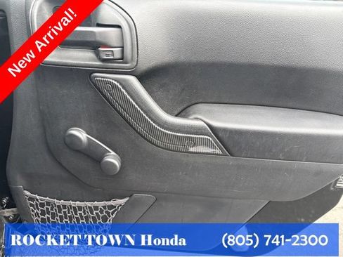 Used 2015 Jeep Wrangler Unlimited Sport w/ Trailer Tow Group AWD/4WD image 17