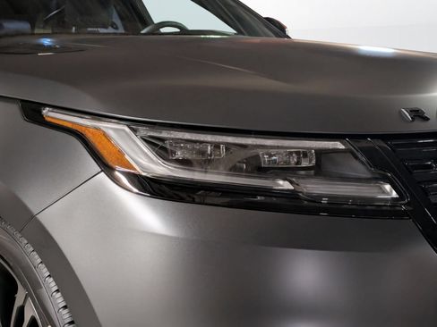 New 2026 Land Rover Range Rover Velar Belgravia AWD/4WD image 18