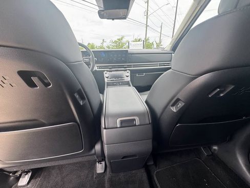 Used 2026 Hyundai Santa Fe SEL FWD image 12