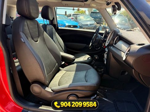 Used 2010 MINI Cooper Hardtop FWD image 25