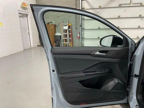 New 2026 Volkswagen Taos SE AWD/4WD image 10