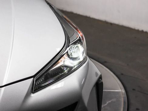 Certified 2022 Toyota Prius LE FWD image 7