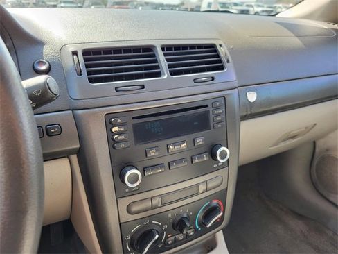 Used 2005 Chevrolet Cobalt Sedan image 8