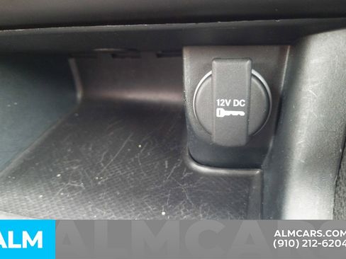 Used 2023 Dodge Charger SXT image 27