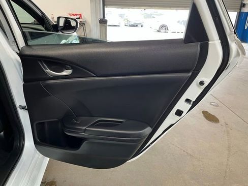 Used 2020 Honda Civic Sport image 15