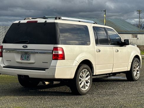 Used 2015 Ford Expedition EL Limited w/ Equipment Group 301A image 4