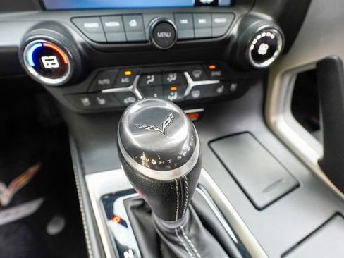 Used 2016 Chevrolet Corvette Z06 w/ 3LZ Preferred Equipment Group RWD image 85