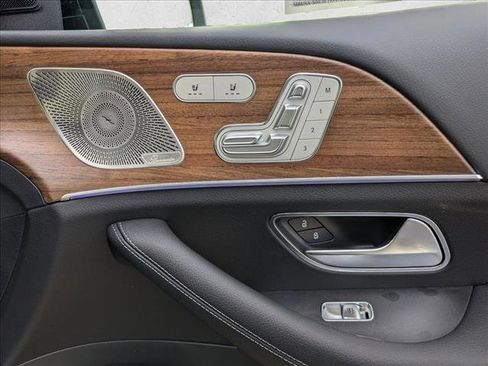 Certified 2025 Mercedes-Benz GLE 350 4MATIC image 21