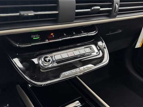 New 2026 Lincoln Corsair Premiere image 29