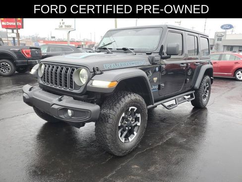 Used 2024 Jeep Wrangler Unlimited Rubicon 4xe image 2