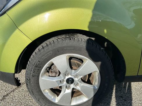 Used 2018 Kia Soul image 3