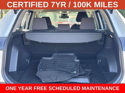 Used 2025 Toyota RAV4 XLE AWD/4WD image 12
