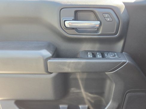 Used 2022 Chevrolet Silverado 1500 Custom RWD image 29
