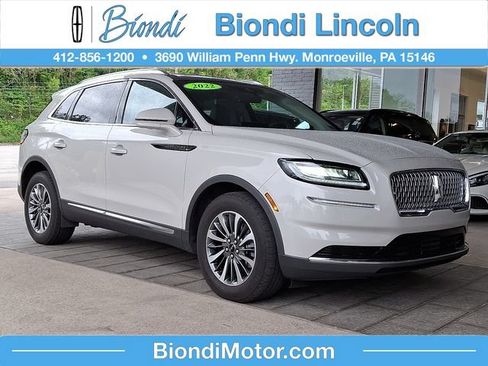 Used 2022 Lincoln Nautilus Reserve AWD/4WD image 1