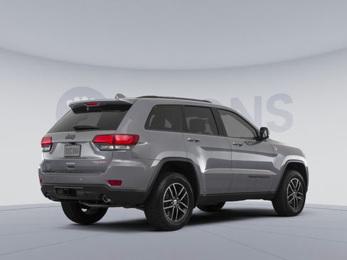 Used 2020 Jeep Grand Cherokee Trailhawk w/ Trailhawk Luxury Group AWD/4WD image 4