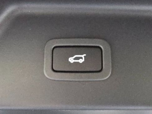 Used 2020 Land Rover Range Rover image 63