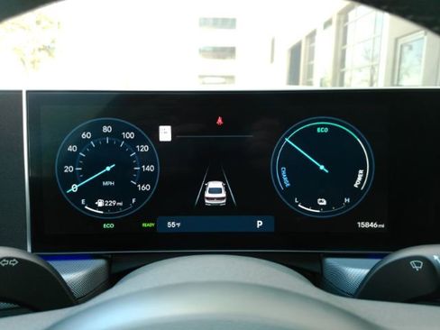 Used 2024 Hyundai Sonata Limited image 42