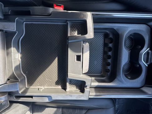 Used 2023 RAM 1500 Big Horn AWD/4WD image 35