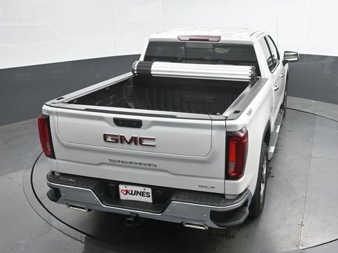 Used 2022 GMC Sierra 1500 SLT w/ SLT Premium Plus Package AWD/4WD image 30