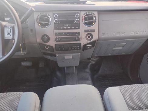 Used 2013 Ford F250 XLT w/ Advanced Security Group image 20