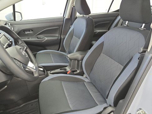New 2025 Nissan Versa SV image 14